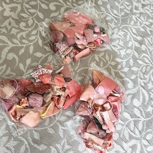 Girl miniature bow pack